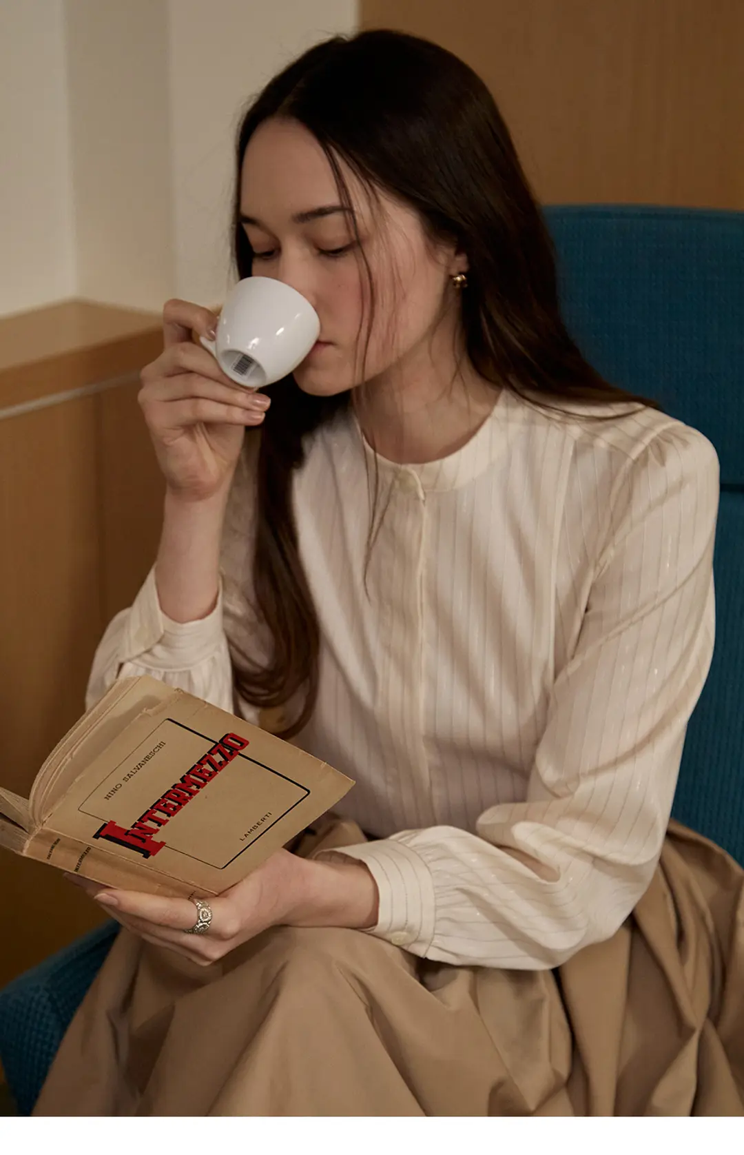 노미나떼 Grace Silver Stripe Blouse (Cream) 상품 이미지 2
