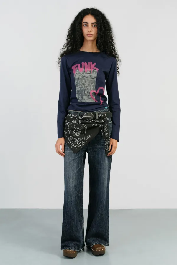 LOW RISE BUCKLE DENIM - BLUE