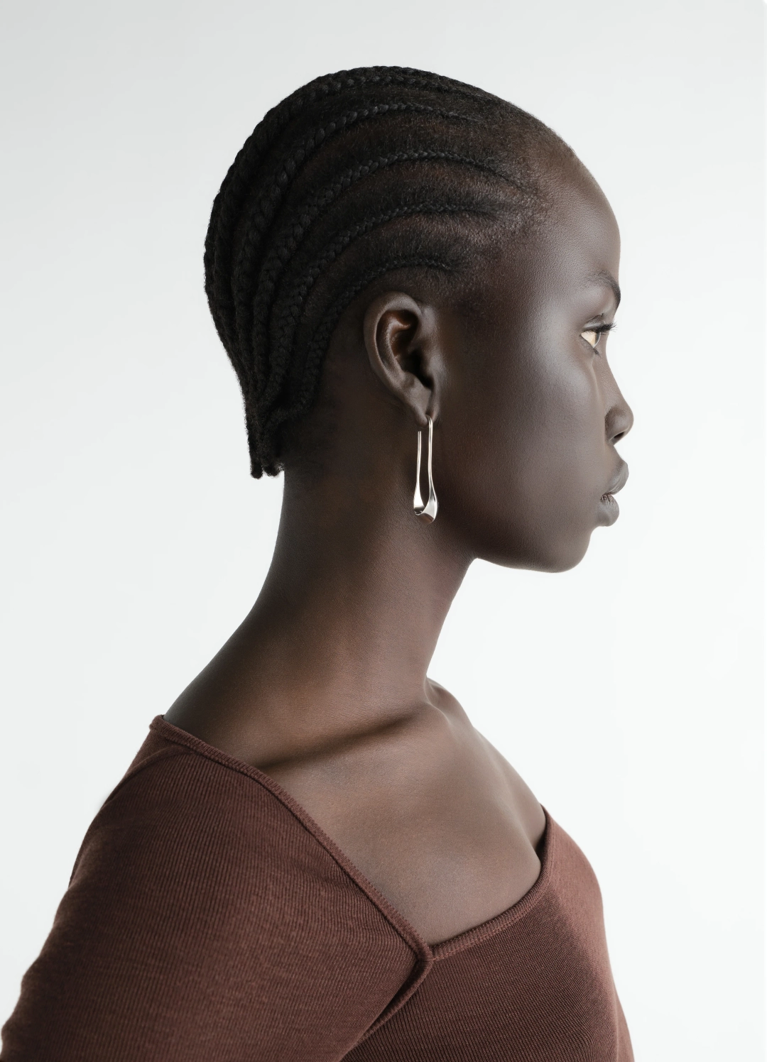 르메르 SHORT DROP EARRINGS IN SILVER 상품 이미지 2