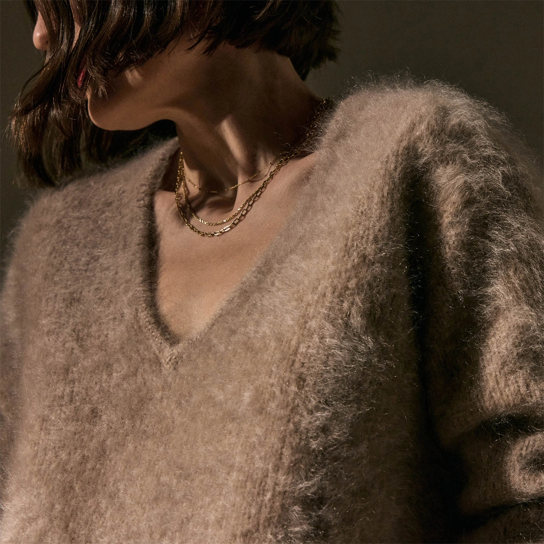 제임스펄스 Halo Brushed Cashmere V Neck - Soft Beige 상품 이미지 1