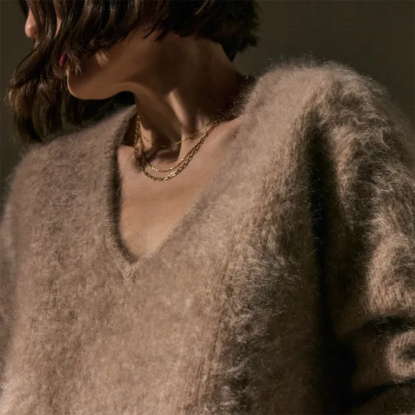 Halo Brushed Cashmere V Neck - Soft Beige