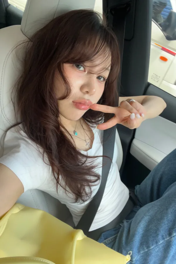 [L/V] V-Neck Flex Tee (white)