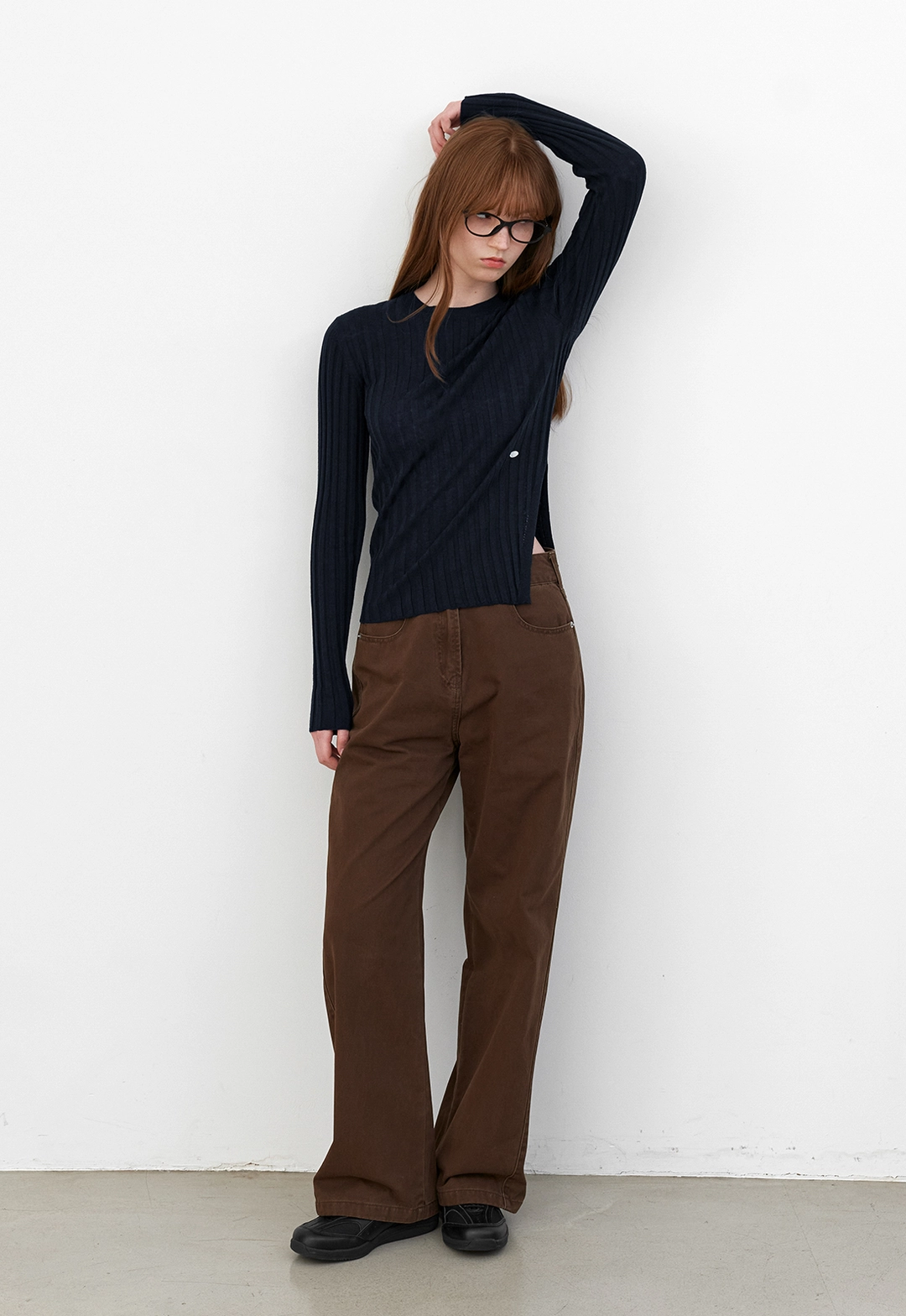 아뜰리에 나인 (T-7182)SLIT DETAIL SHEER RIBBED SLIM KNIT 상품 이미지 2