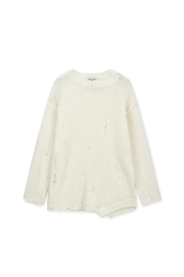 ASYMMETRIC DAMAGED KNIT PULLOVER IN IVORY