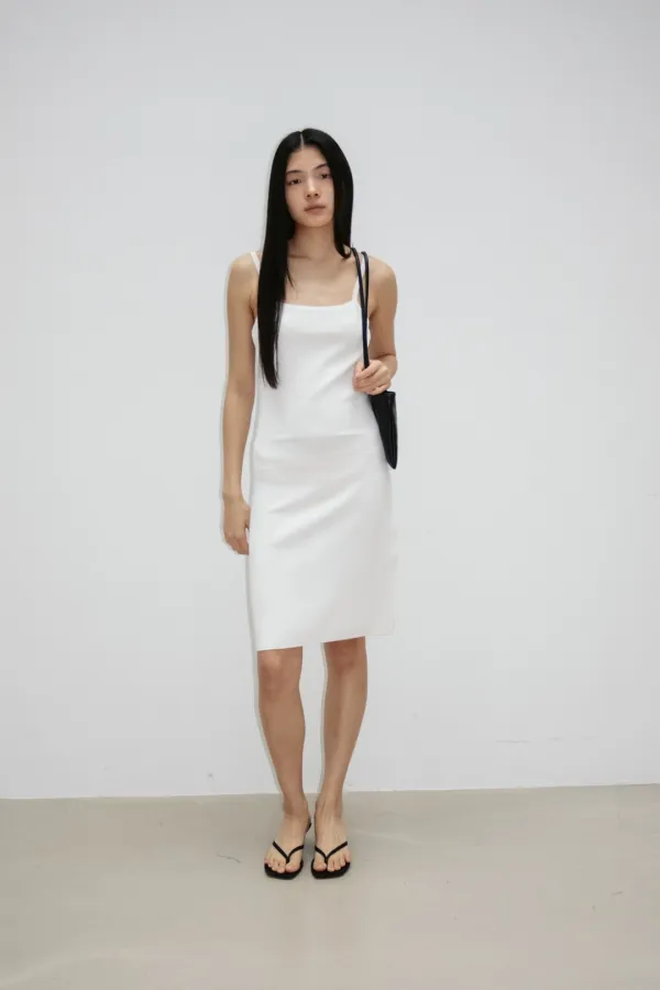Clean Ribbed Sleeveless Dress (White / Black)