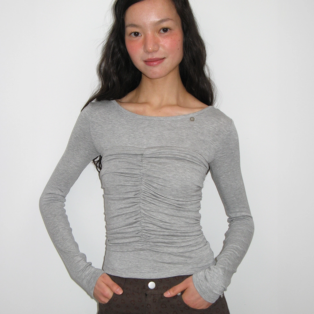 론론 SHIRRING BUSTIER LONG SLEEVE T SHIRT GREY 상품 이미지 1