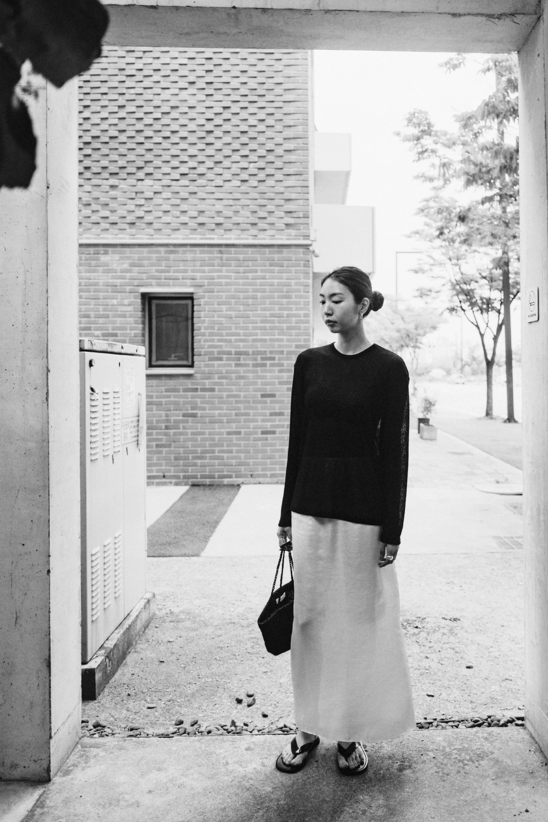 스앨더 22914_White satin maxi skirt [dh] 상품 이미지 2