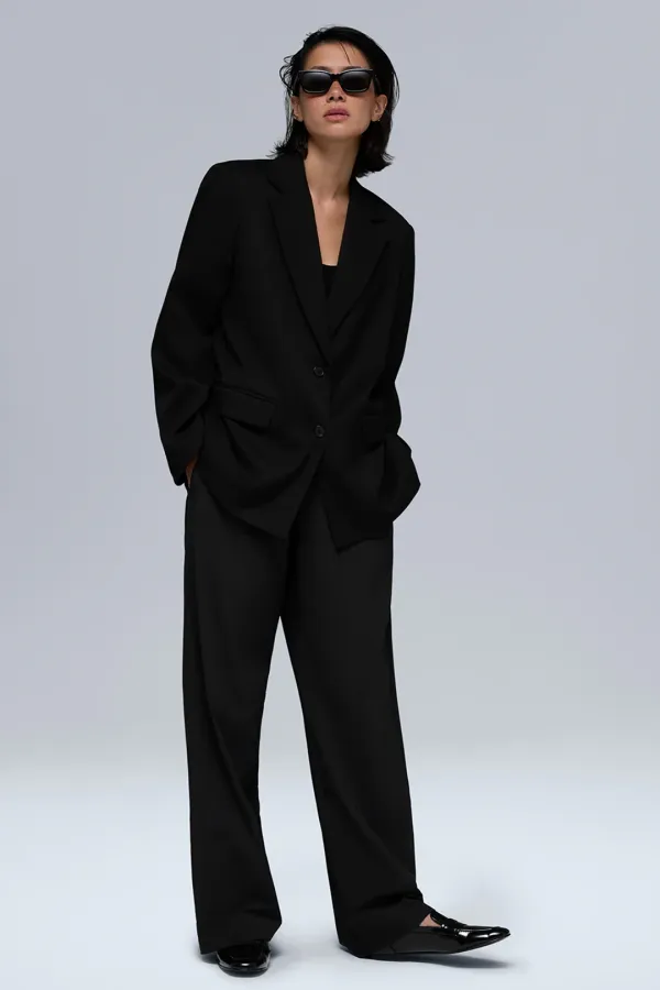 First-Class Blazer - Black