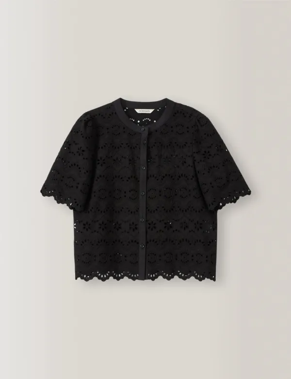 5th / Iris Lace Blouse (Black)