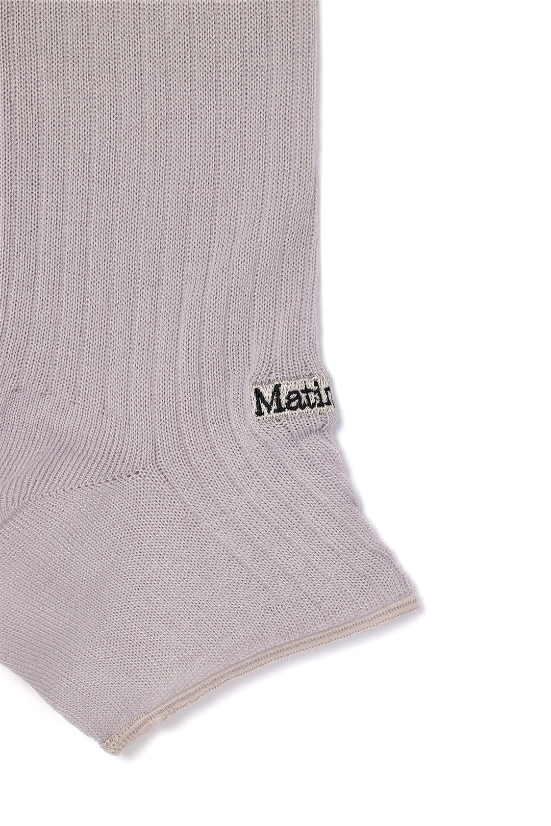마뗑킴 SOFT WARMER HALF KNEE SOCKS IN GREY 상품 이미지 3