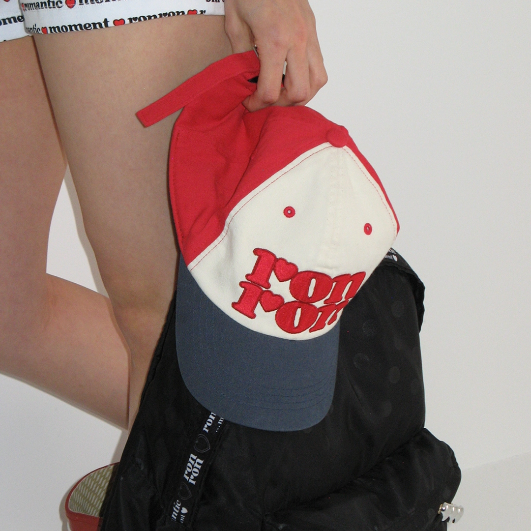 론론 LOGO BALL CAP IVORY RED 상품 이미지 1