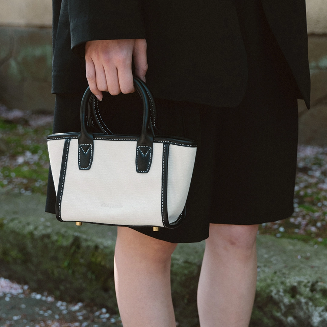 시야쥬 SIAC3075 MATTÉ Mini Bag_Ivory 상품 이미지 2