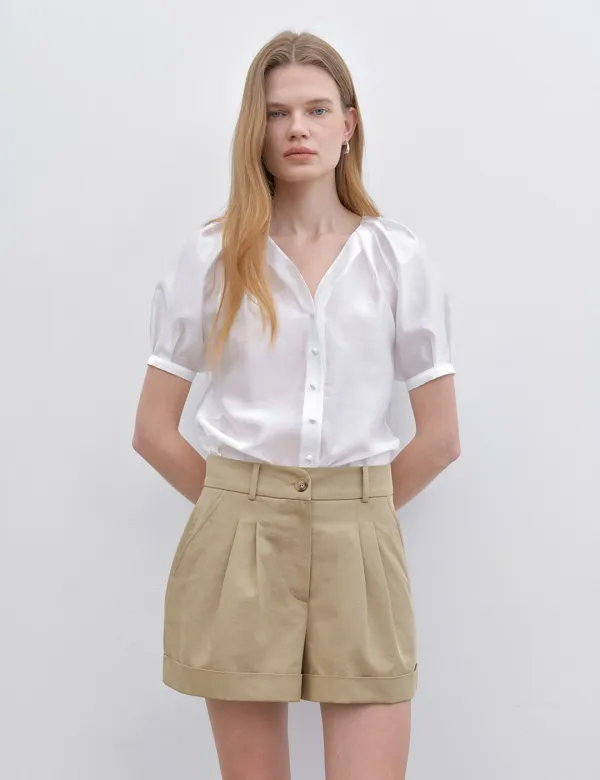 Vero Cotton Mid-Rise Shorts (Beige)