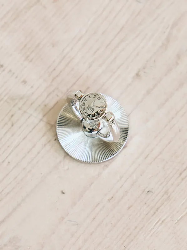 Clock ring