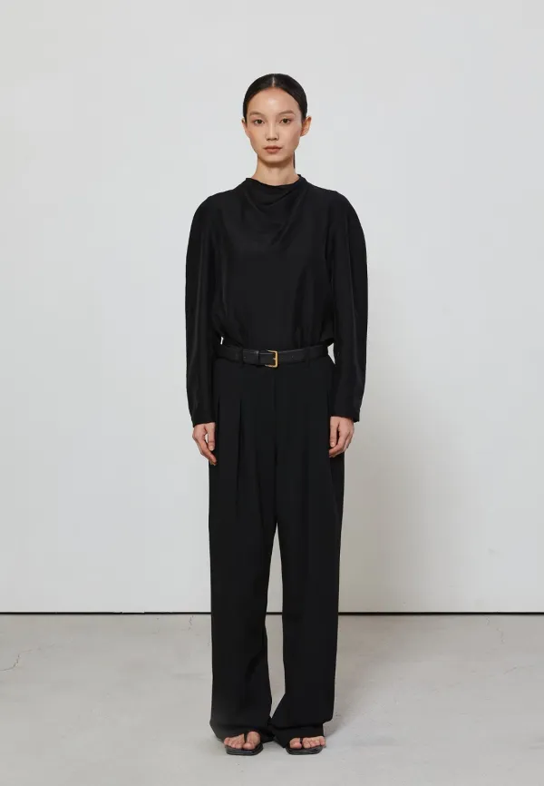 ESSENTIAL WIDE FIT TWO TUCK SLACKS - BLACK