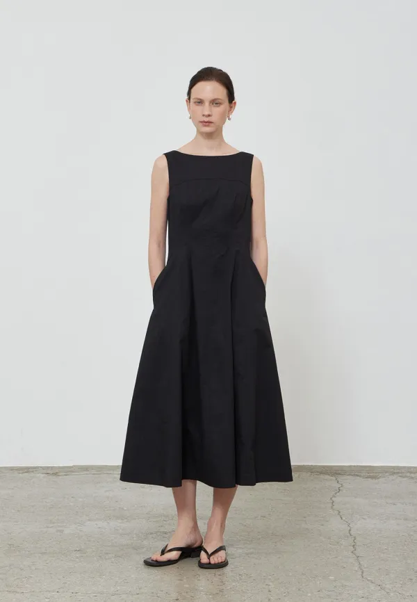 FLARE LONG DRESS - BLACK