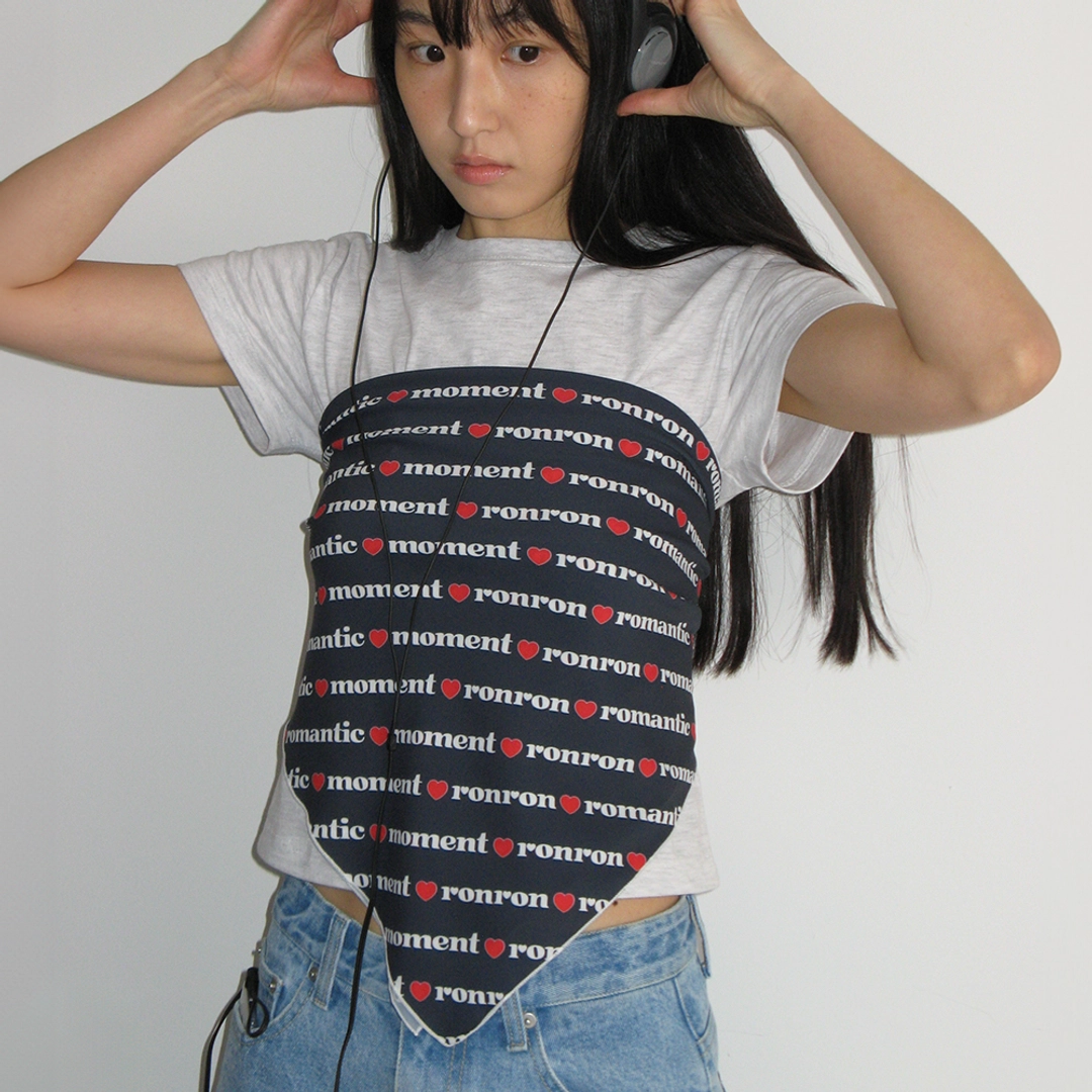 론론 ALL OVER PRINT BANDANA TOP BLACK 상품 이미지 1