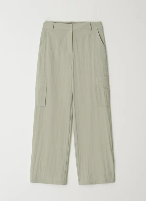 Nylon cargo slacks (light khaki)