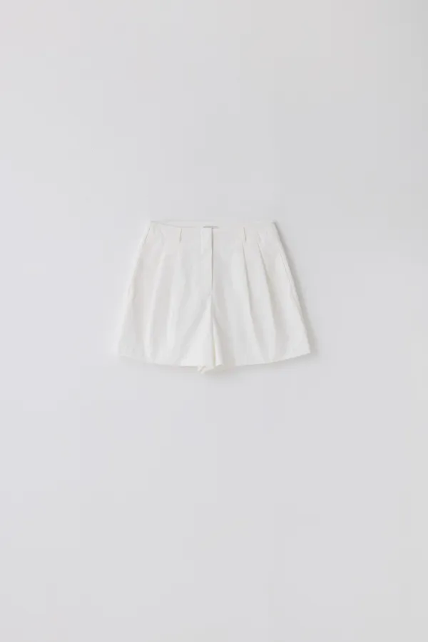 Table Shorts_White