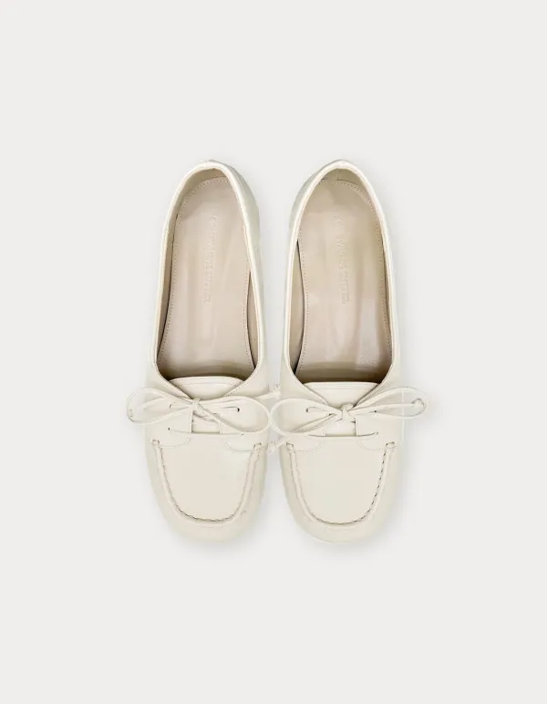 Leather Mocha Shoes - Ivory