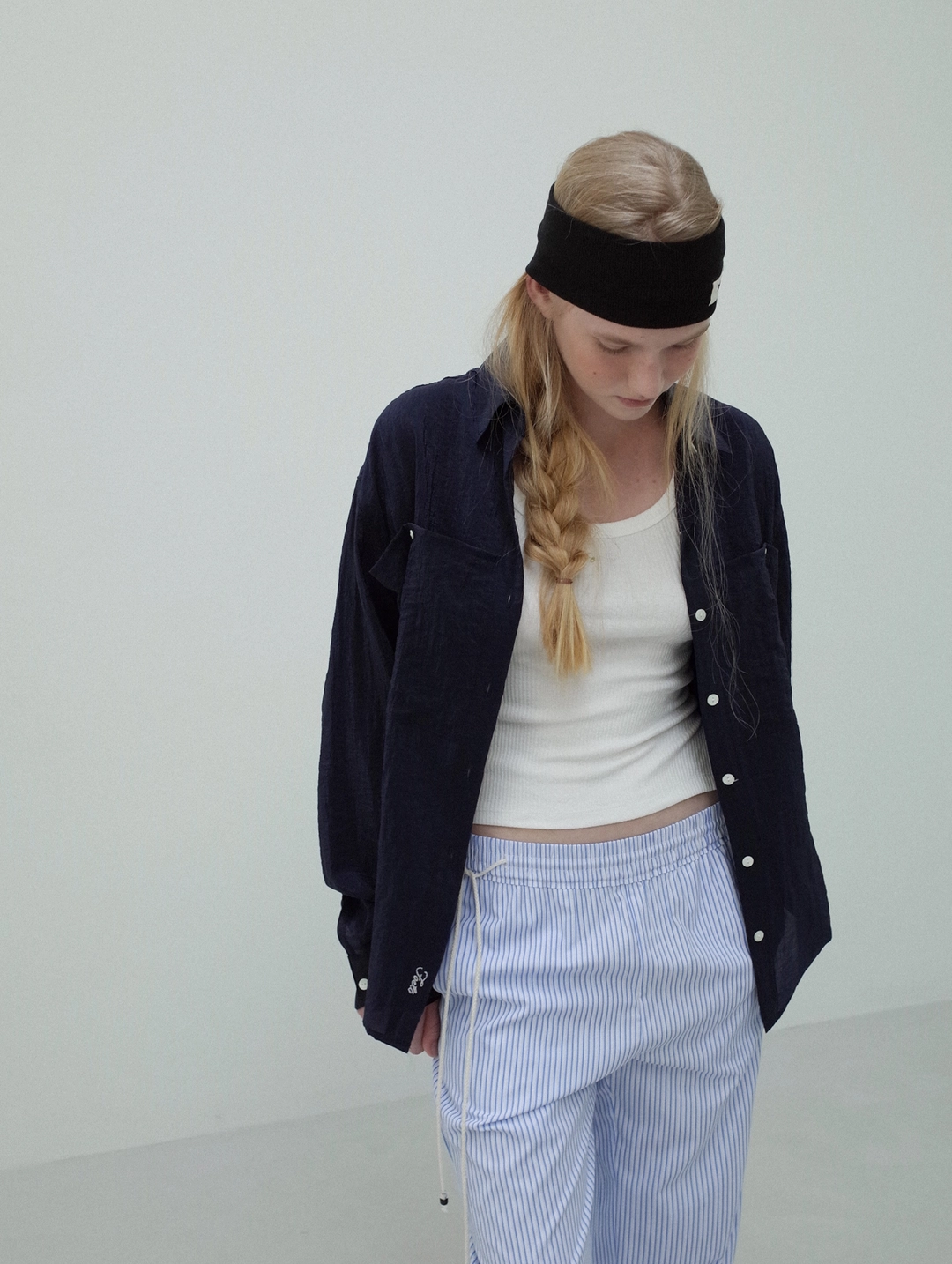 포에토 Beach shirring shirt - navy 상품 이미지 2