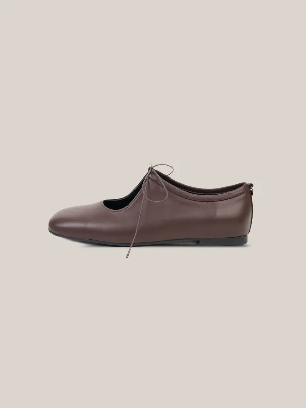 TIE FLAT[ BROWN ]