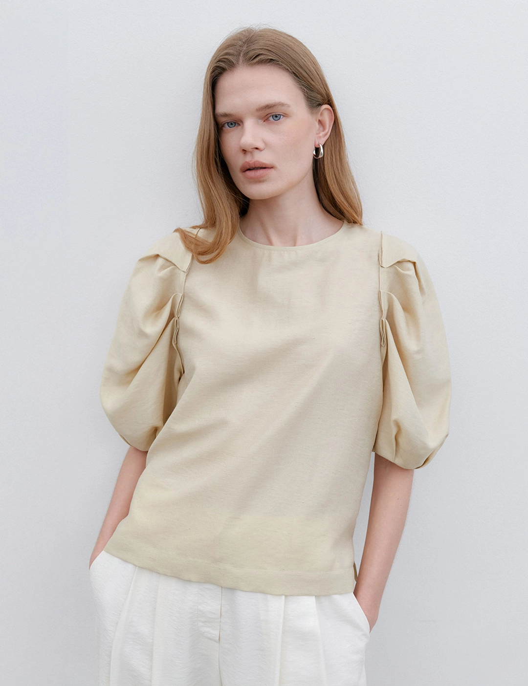노미나떼 Rena Puff Blouse (Beige) 상품 이미지 2