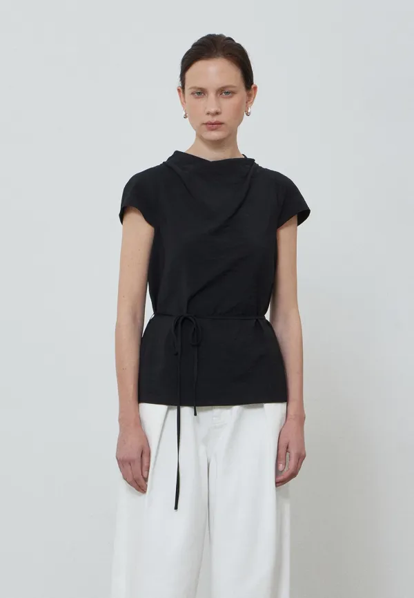 DRAPE CAP SLEEVE BLOUSE - BLACK