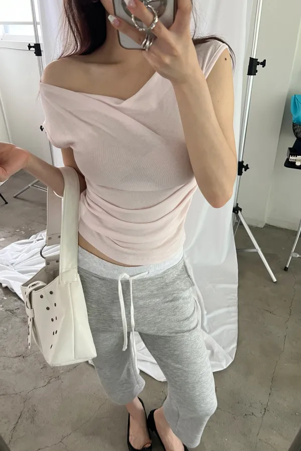 Drape Boat Neck Top (pink)