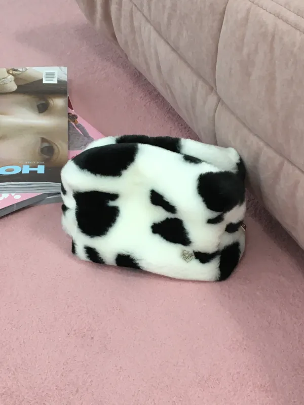 Momo Pouch Milk Cow