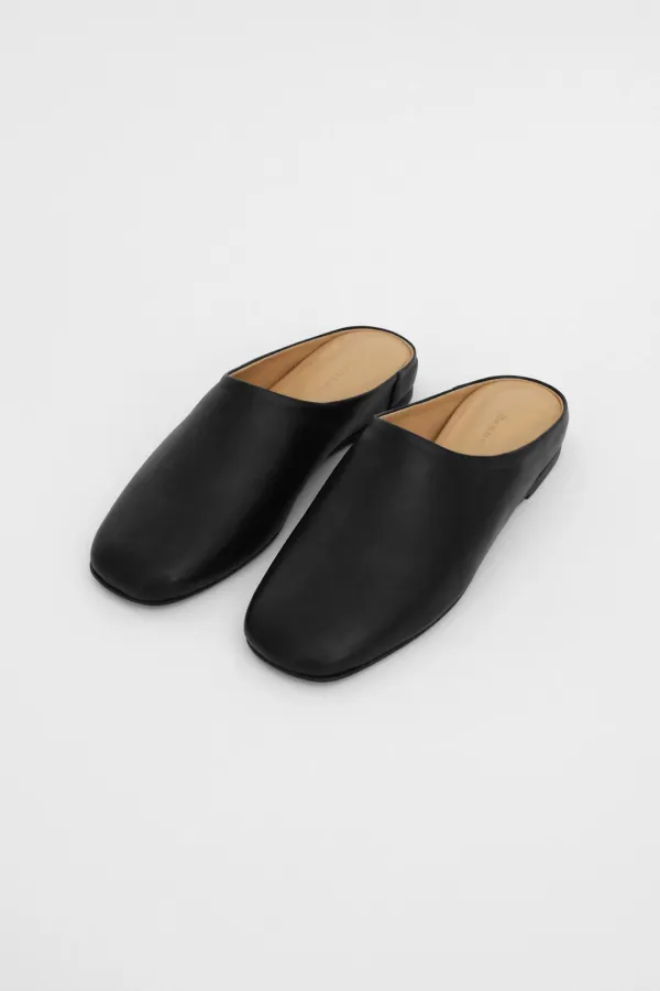 Mule 001_Black