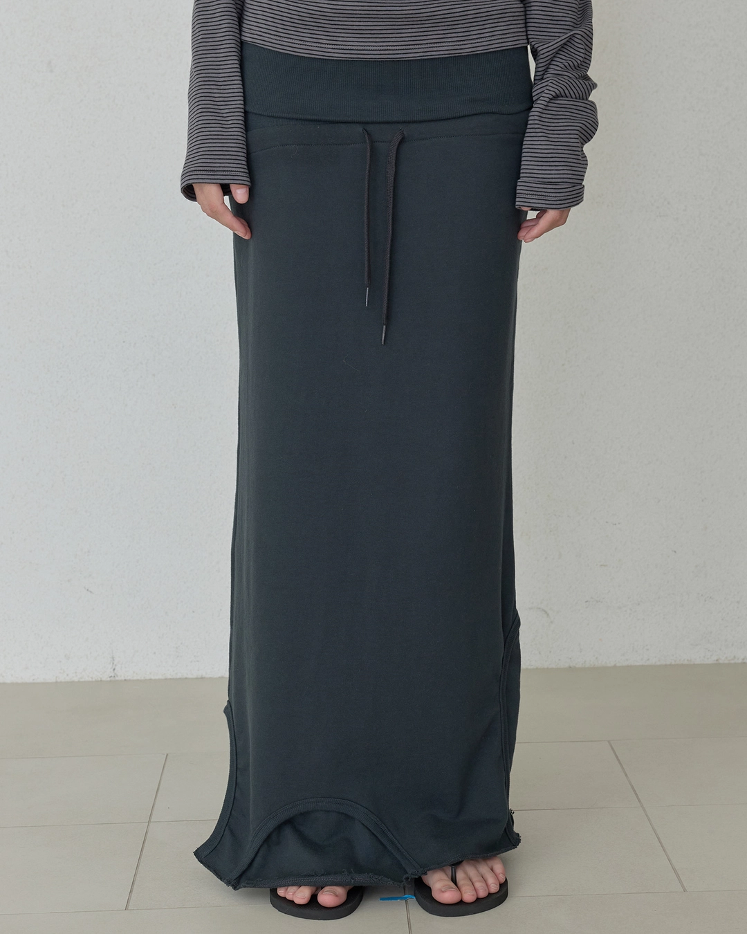 오데스 FOLD OVER JERSEY SKIRTS - CHARCOAL 상품 이미지 1