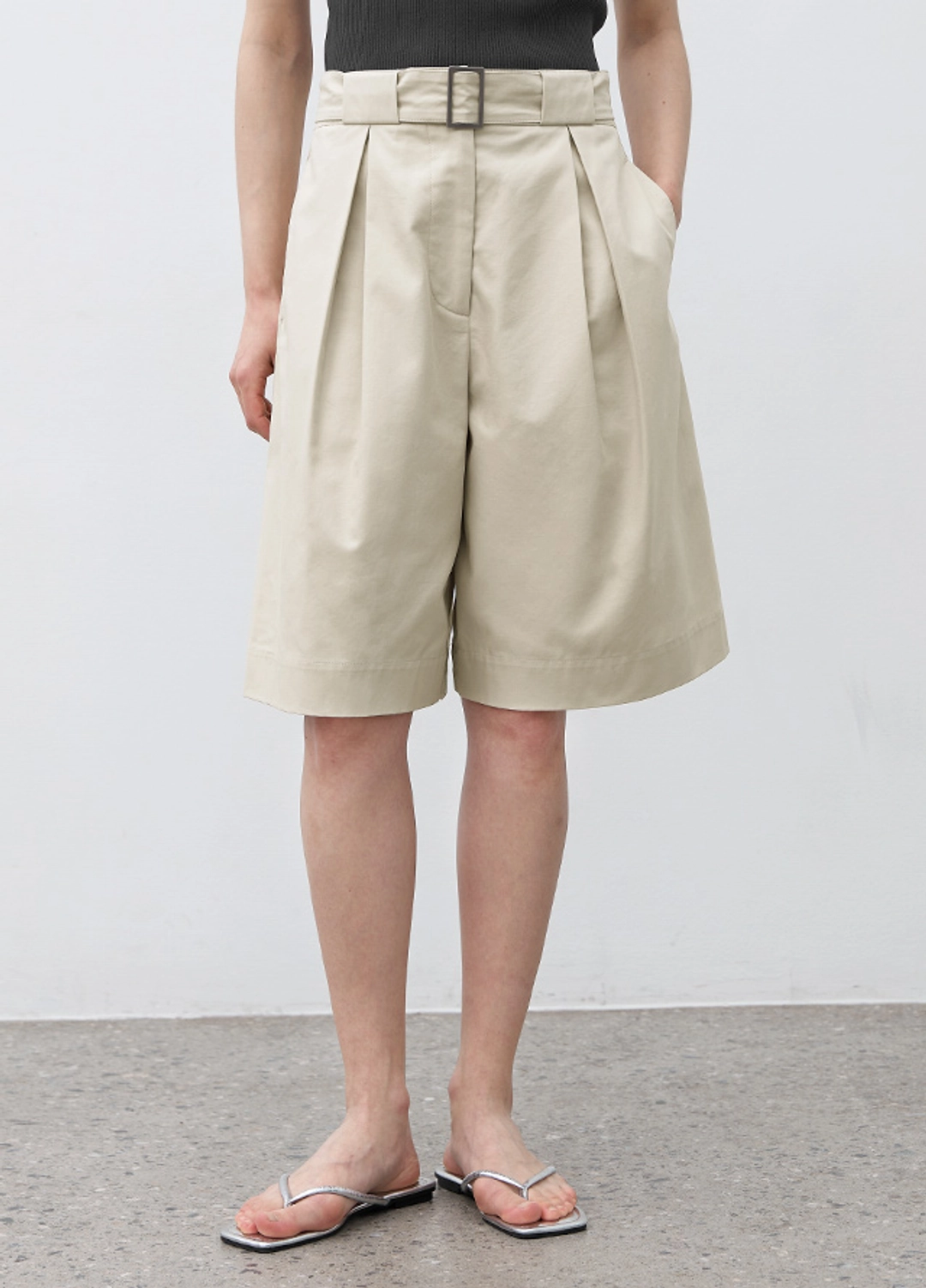 아뜰리에 나인 (PT-5672)BERMUDA TUCK CHINO PANTS S 상품 이미지 3