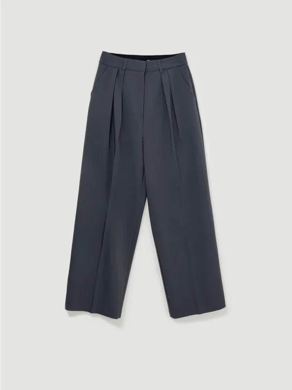 Two pin-tuck slacks (차콜)