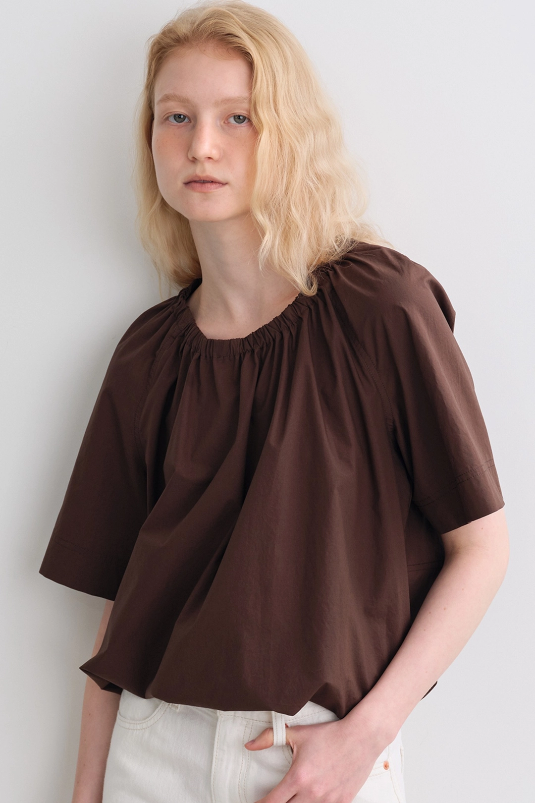 블랭크공삼 shirring banding blouse (brown) 상품 이미지 1