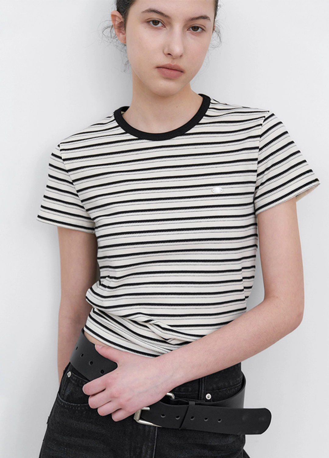 아뜰리에 나인 (T-7163)STRIPE SEMI CROP SLIM TEE 상품 이미지 2