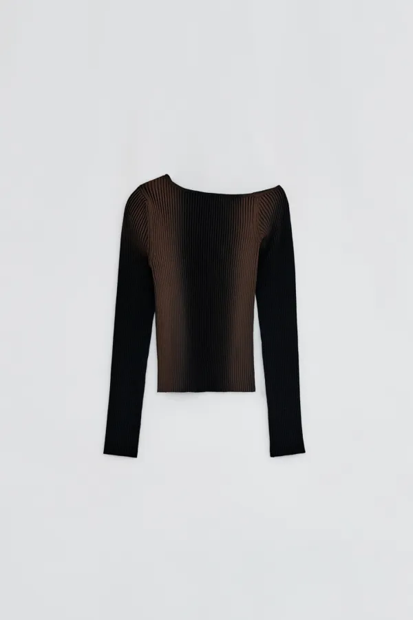 ONE OFF SHOULDER SPRAY KNIT