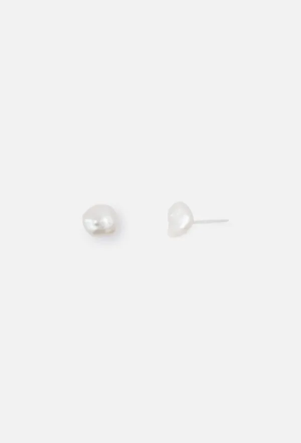 [Pre-order] Reverie Baroque Pearl Earring 8mm (White)