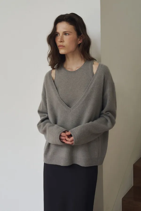 Raccoon Deep V-Neck Knit Top[LMBFAUKN2106]-Stone Taupe