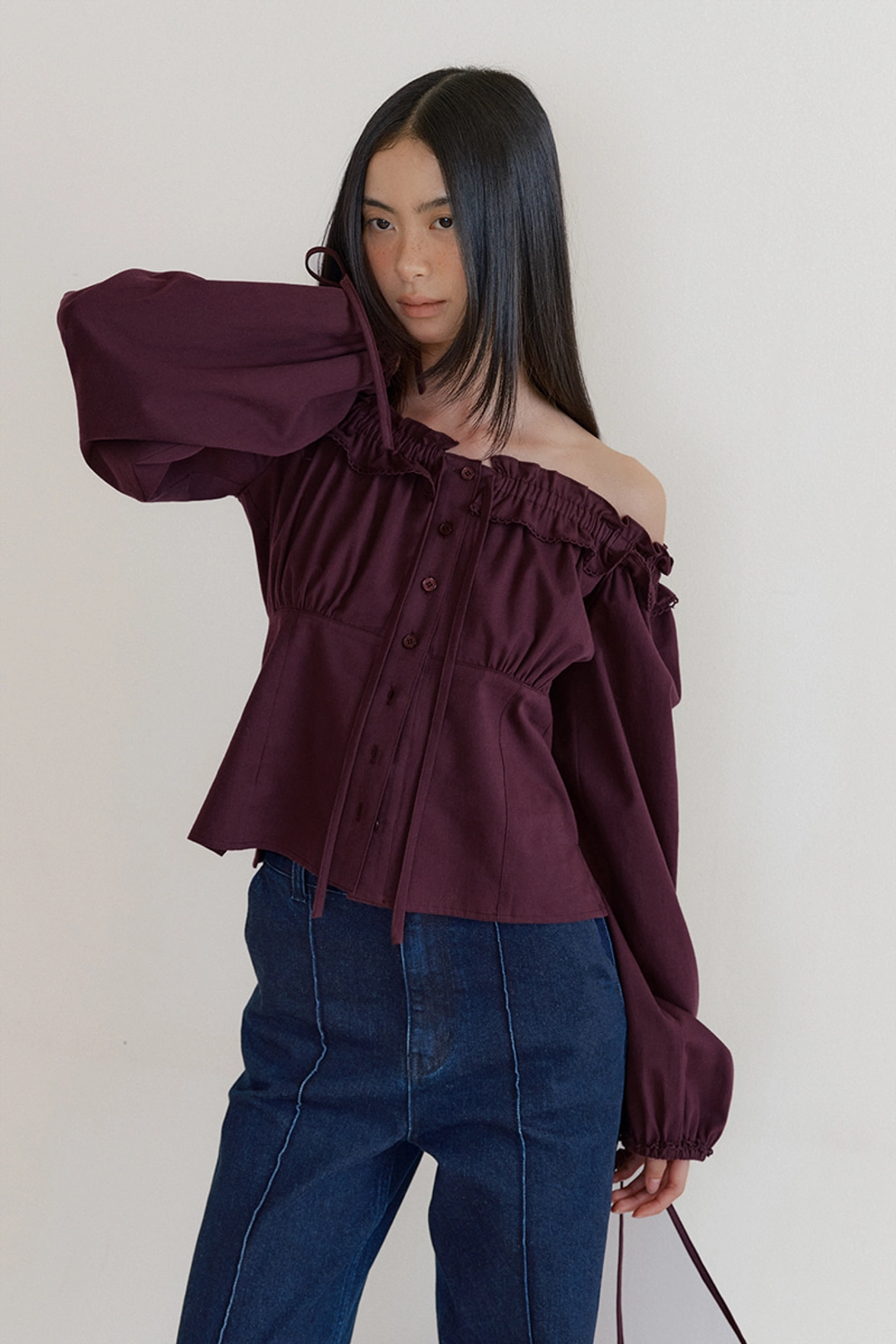 루시르주 Benjamin Frill Lace Blouse (burgundy) 상품 이미지 2