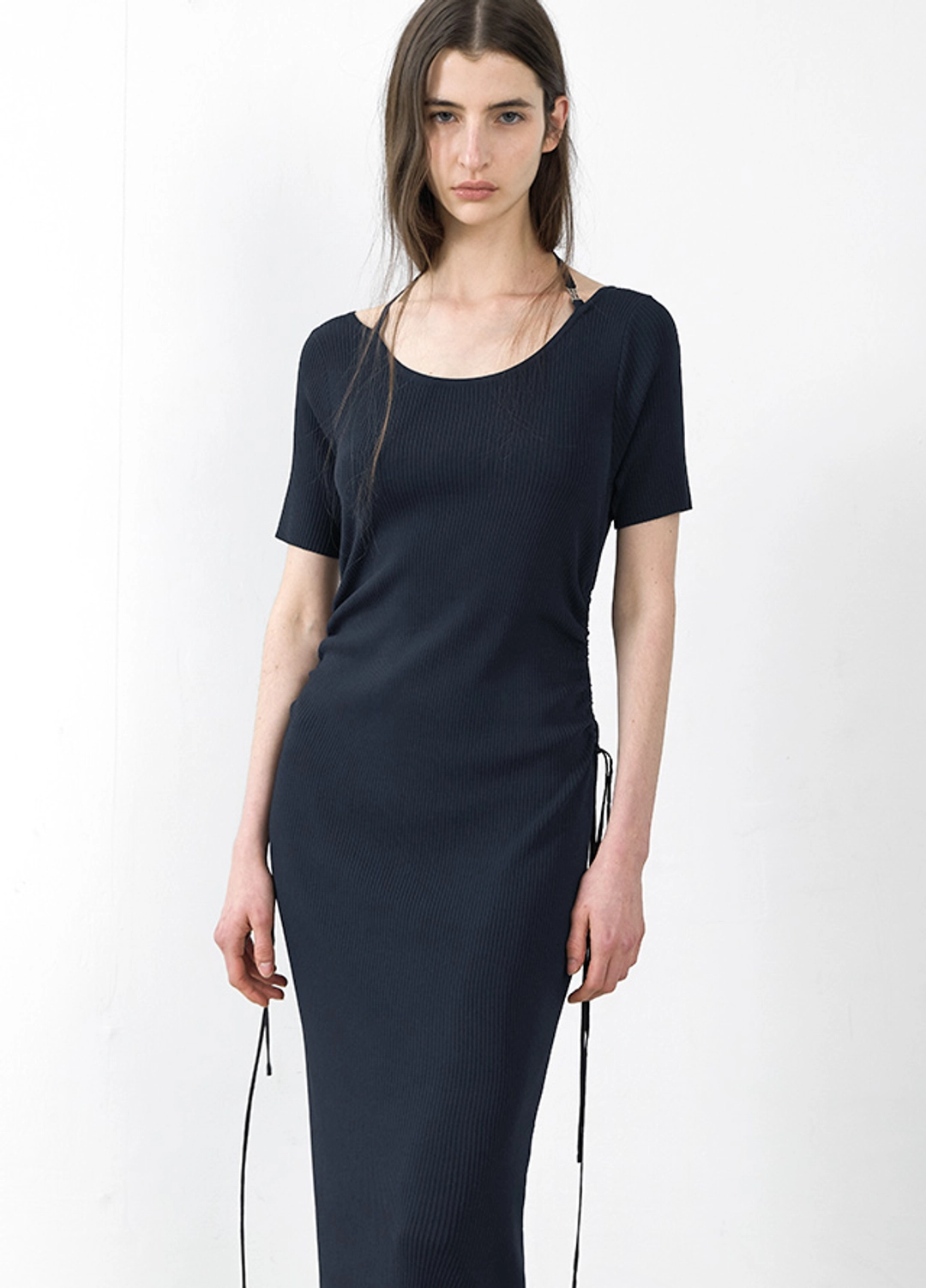 아뜰리에 나인 (OP-6264)KERRY HALTER NECK KNIT DRESS 상품 이미지 3