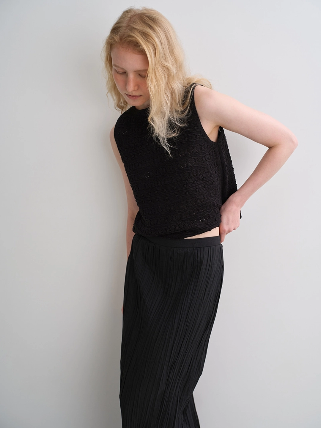 블랭크공삼 crochet sleeveless knit (black) 상품 이미지 3