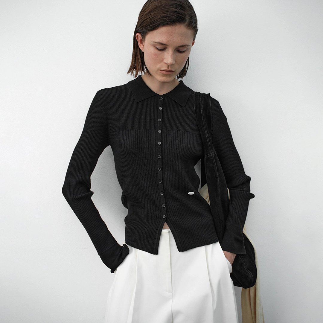 아뜰리에 나인 (T-7107)REI SOFT BUTTON KNIT 상품 이미지 2