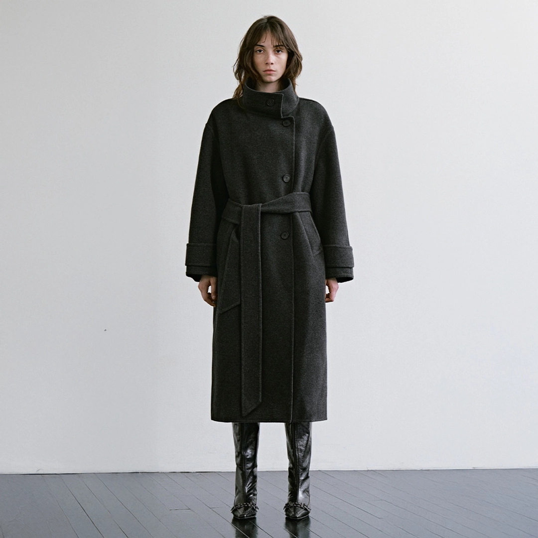 트리밍버드 High-Neck belted Handmade Coat [ Charcoal ] 상품 이미지 2