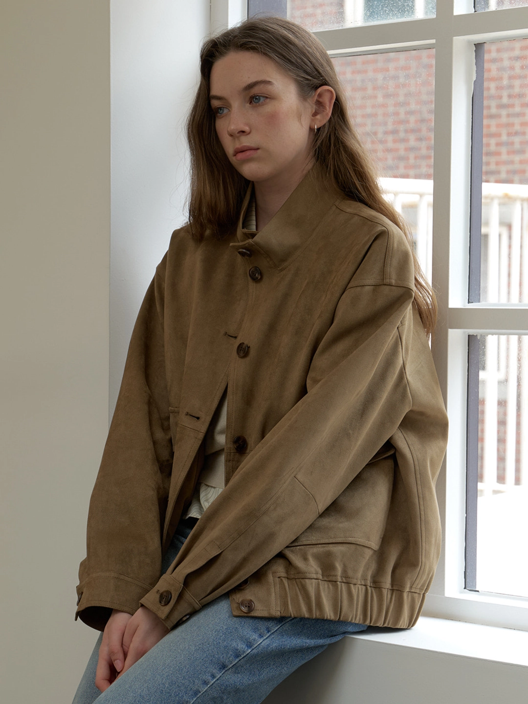 어몽 A SUEDE BOMBER JUMPER_KHAKI BEIGE 상품 이미지 1