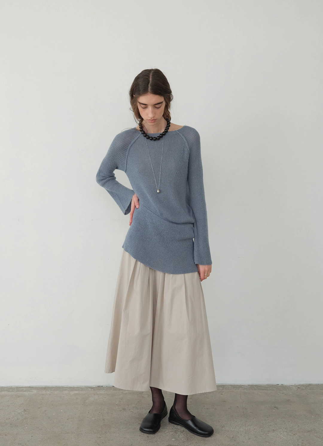 더라우스트 핀턱 플리츠 스커트 LIGHT BEIGE 상품 이미지 2