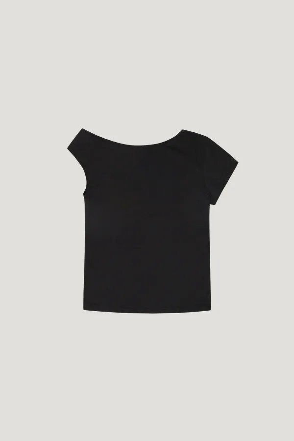 Bare Shoulder T (black)