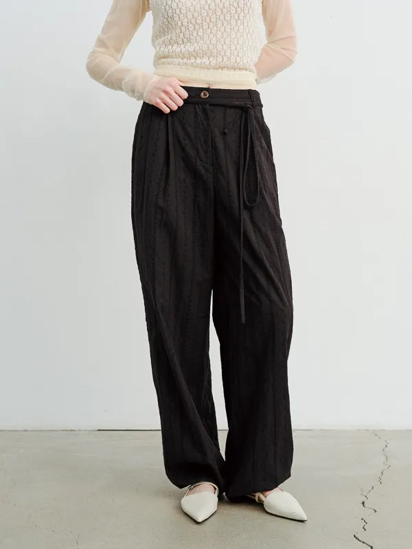 TVR EMBROIDERY ONE TUCK PANTS_BLACK