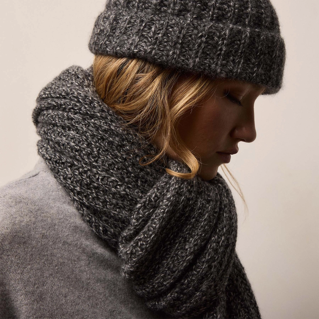 제임스펄스 Cashmere Silk Marl Scarf - Black Mix 상품 이미지 3