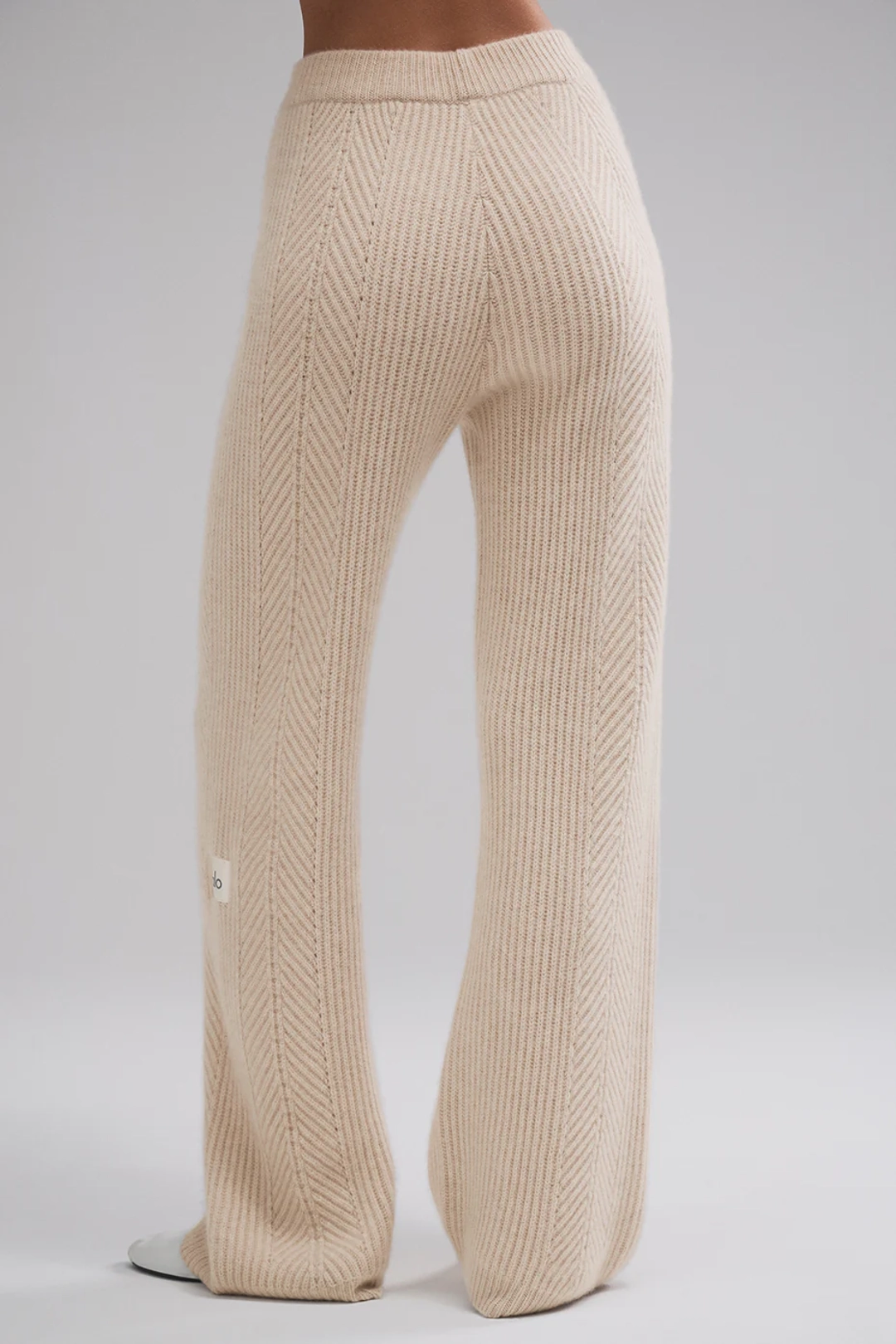 알로요가 Winter Magic Cashmere Wide Leg Pant - Birch Heather 상품 이미지 2